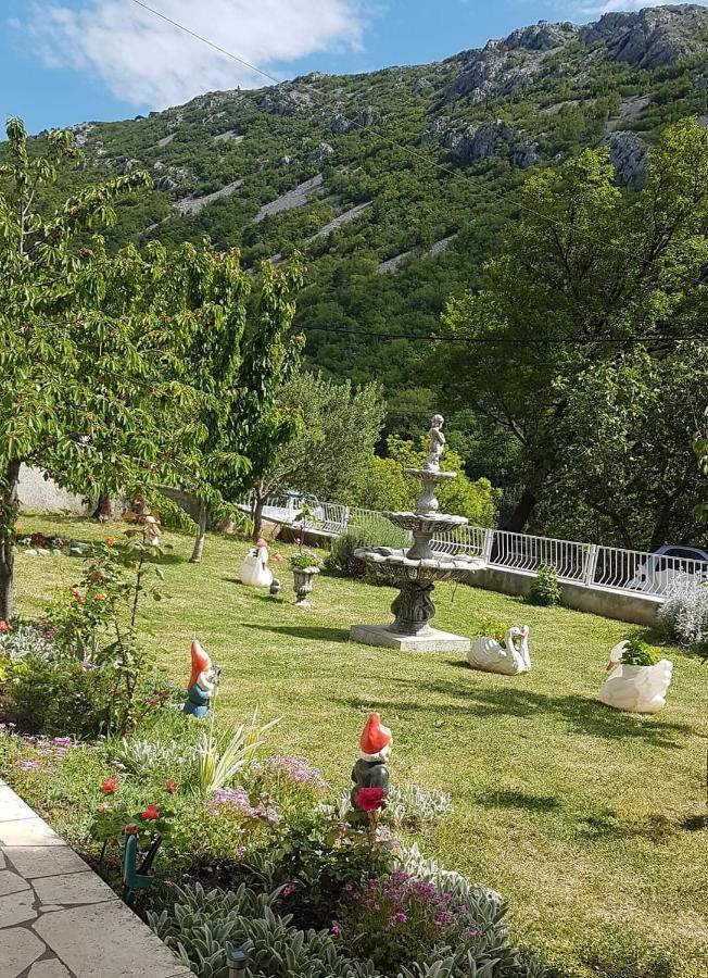 Apartman Nata Senj  Buitenkant foto